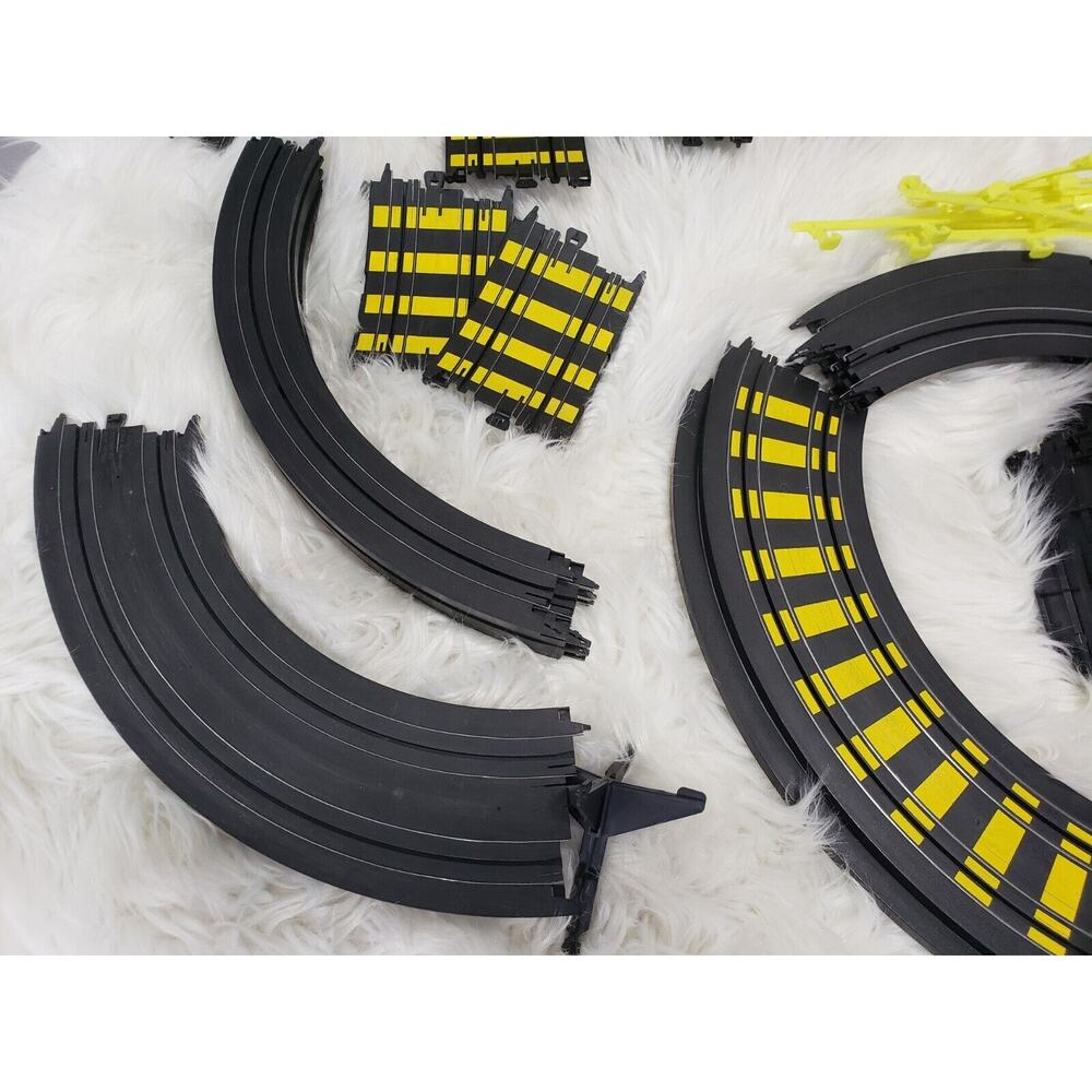 READ INCOMPLETE Tyco Rattlesnake Raceway Track Slot‎ Car Set Box 440 X2 - Picture 4 of 14
